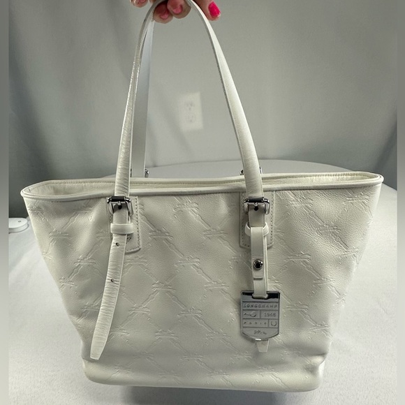 Longchamp • LM Cuir Embossed Logo Metal Luggage Tag White Double Shoulder RARE - Picture 3 of 14